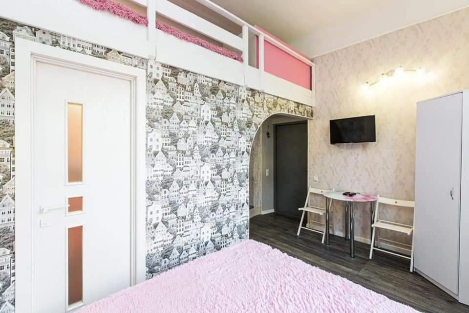 Sleep&Go Hostel Λβιβ Εξωτερικό φωτογραφία